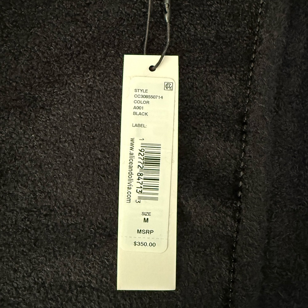 Black extra soft and warm zip up sweater, brand new never worn. original tag. - Picture 4 of 4